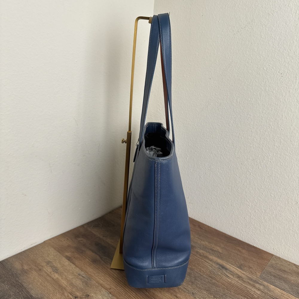 Vintage Coach Hamptons Tote Shoulder Bag Leather Blue 5188 WITH COA - Picture 9 of 16